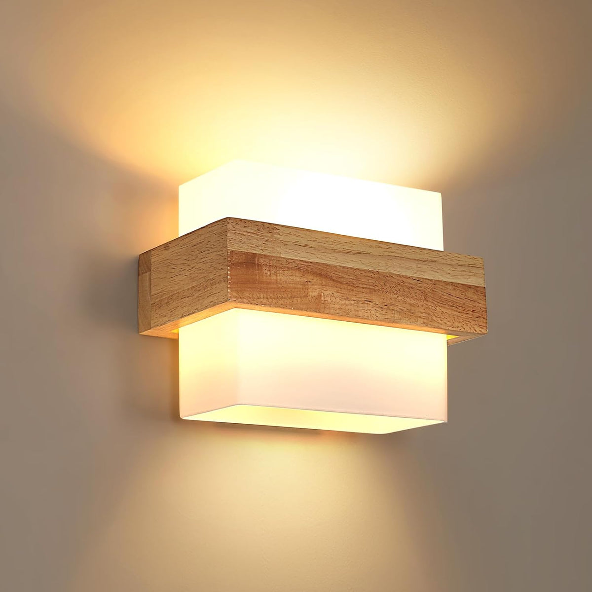 Houten Binnenwandlamp E27 met 12W Driekleurige Lamp