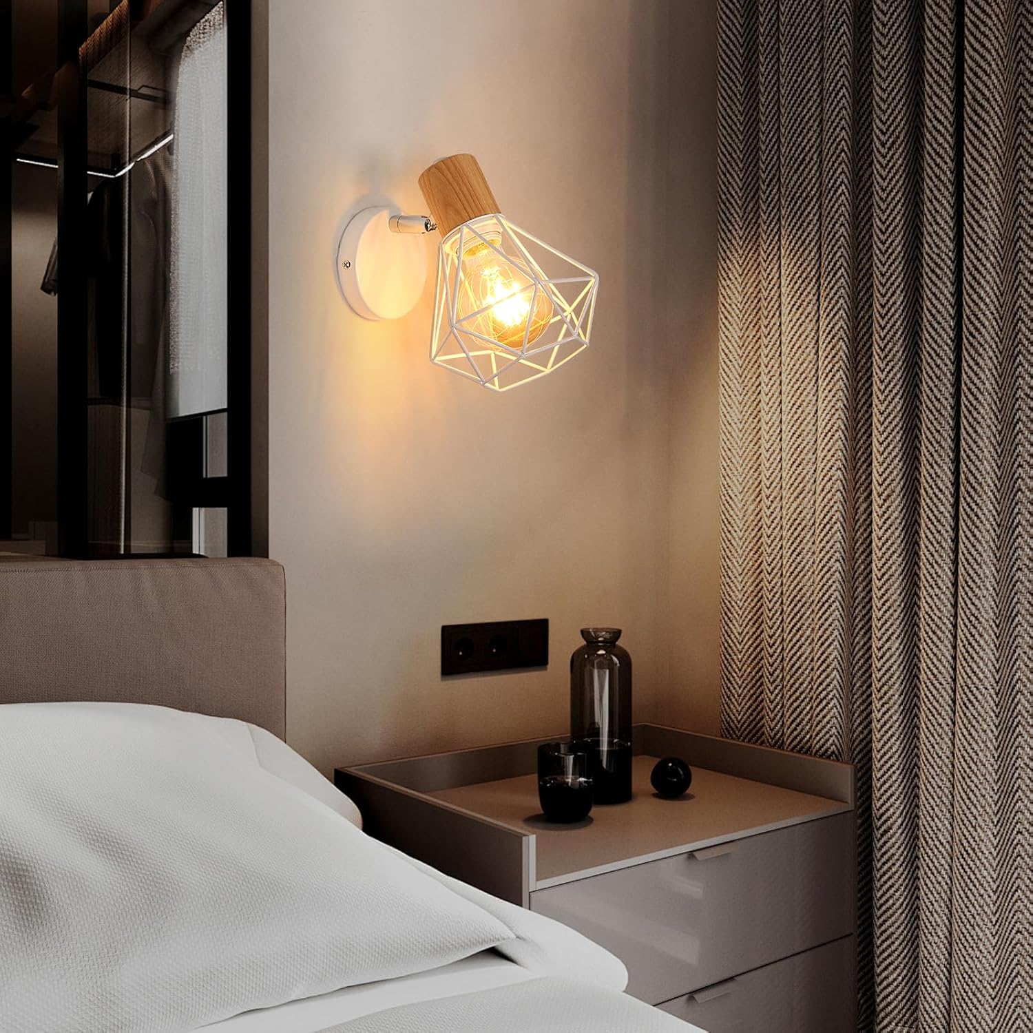 Industriële Wandlamp van Metaal met Kooi en E27 Fitting