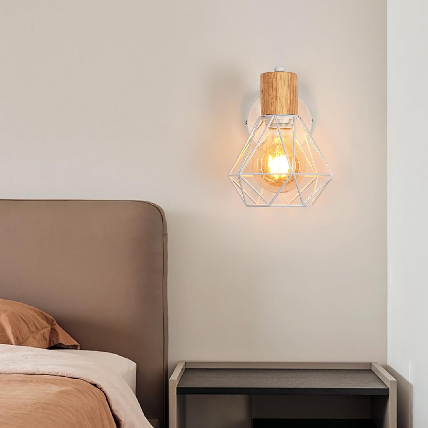 Industriële Wandlamp van Metaal met Kooi en E27 Fitting