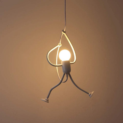 Witte moderne charmante creatieve kroonluchter Iron Man cartoon design kroonluchter elegante kroonluchter kinderkamer nachtkastje woonkamer balkon studeerkamer