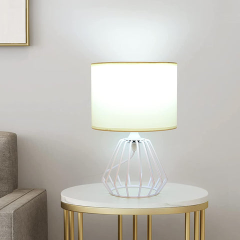 Nachtkastje, tafellamp met opengewerkte voet en witte stoffen kap, minimalistische bureaulamp voor slaapkamer, woonkamer, kantoor (E27-lamp niet inbegrepen)