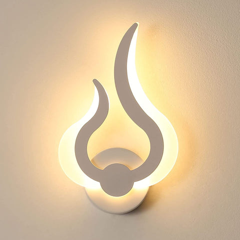 Led-wandlamp voor binnen, moderne LED-wandlamp 12W, warm wit 3000K, 220V, acryl, vlamvorm, gemonteerde nachtverlichting, voor woonkamer, hal, slaapkamer, B18cm * H30cm