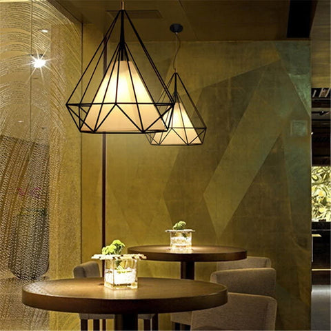Industriële hanglamp, vintage industriële diamantvormige kroonluchter, metalen plafondlamp voor restaurantwoonkamer, zwart